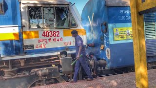 Gooty WDP 4D Loco Decoupling From Narsapur Express at Narsapur Railway Station