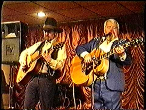 Terry Edwards sings Hank Williams medley