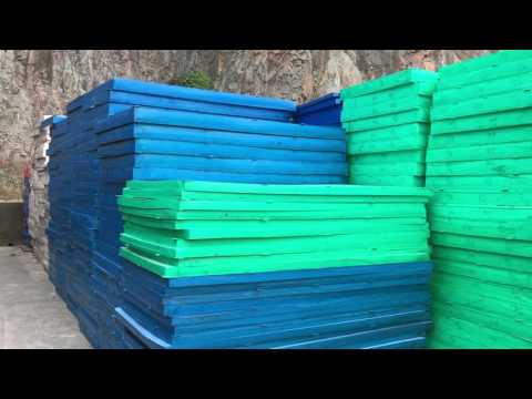 Low density colorful foam sheet