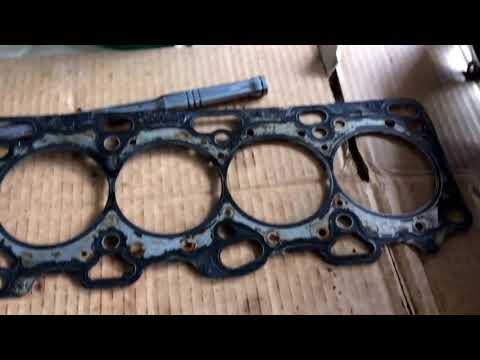 2000-2005 Mitsubishi Eclipse 2.4L cylinder head removal/install.