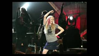Avril Covers Chop Suey