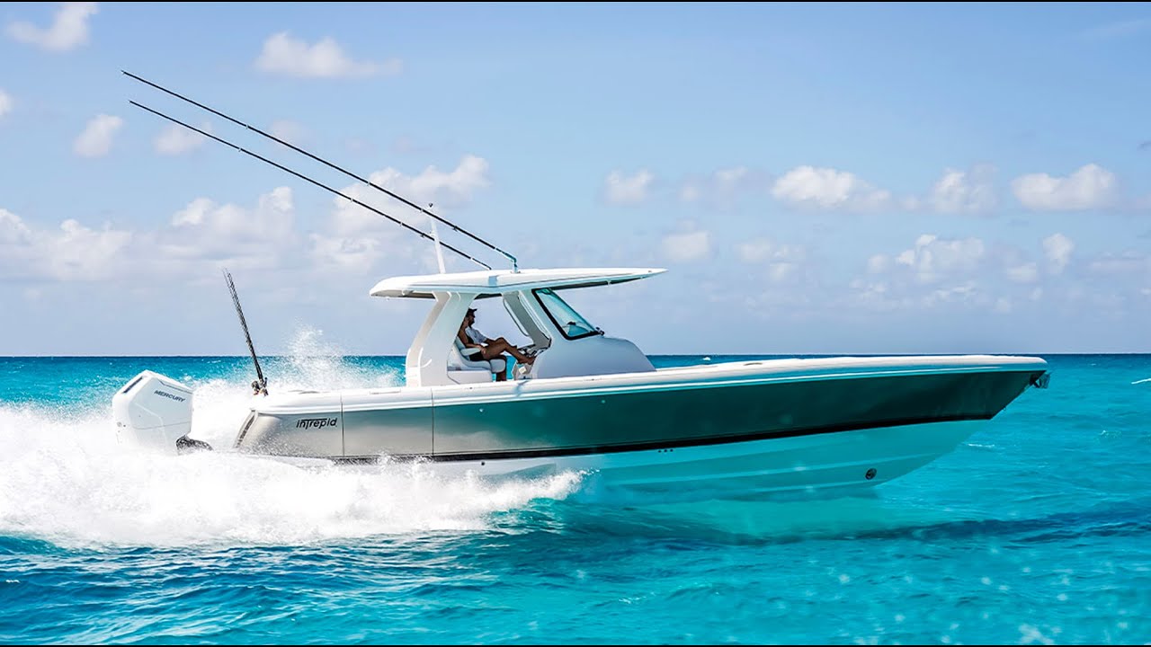 Intrepid 427 Nomad FE - Boat Tour