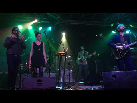 Xoel López -Ningún nombre, ningún lugar