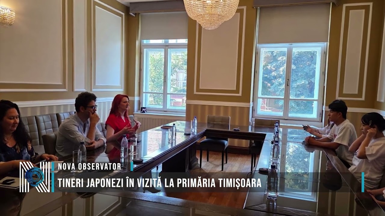 Tineri japonezi în vizită la Primăria Timișoara