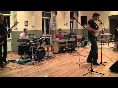 Uncal Herniation and the Shadow Plaques: Foster The People - Pumped Up Kicks (cover)
