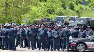 Կիրանցի մատույցներն այս պահին հսկում են հարյուրավոր ոստիկաններ