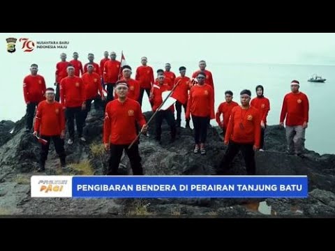 POLRESTA SORONG KIBARKAN BENDERA DI BAWAH LAUT PERINGATI HUT RI