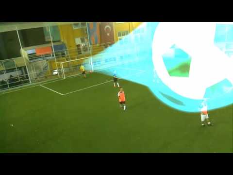 Öz Alibeyköy Halısaha 22.11.2015 23:00 - akillisaha.com