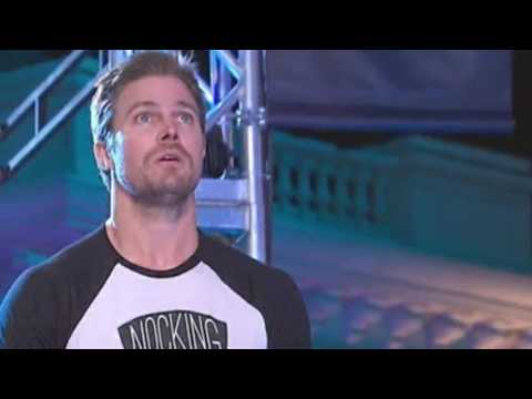 Stephen Amell hits all the marks on American Ninja Warrior course
