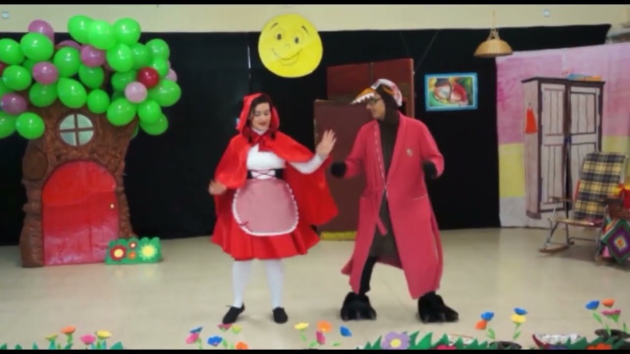 Watch CAPERUCITA ROJA Now CAPERUCITA ROJA