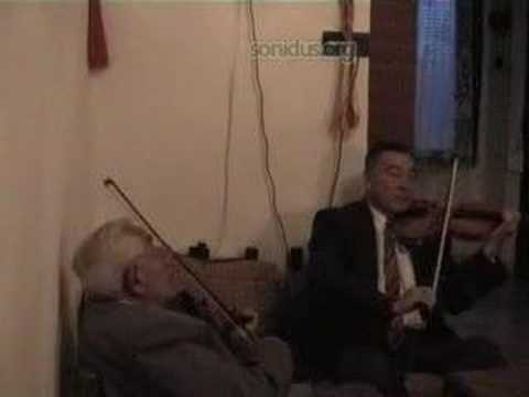 119 Sajószentpéter "Leterítem a subámat a rétre" zene ének