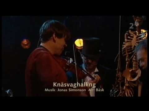 Bäsk - Knäsvaghalling (Musik för Bröllop och Begravning, 2006)