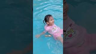 Download lagu When Dad Was Shocked to See Little Dedek Being Disturbed by Ara in the Pool. I Want to Take Him S... mp3