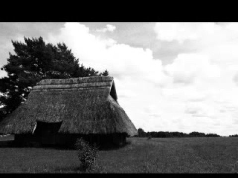 forgotten home | pamirsti namai (oizeek)