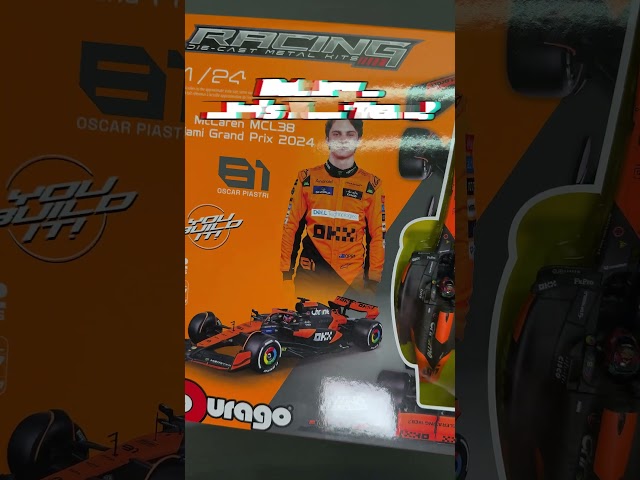 Vídeo relacionado con McLAREN F1 MCL38 DIORAMA GARAGE PIT-STOP TEAM MCLAREN N 81 SEASON 2024 OSCAR PIASTRI WITH CREW FIGURE AND ACCESSORIES ORANGE BLACK