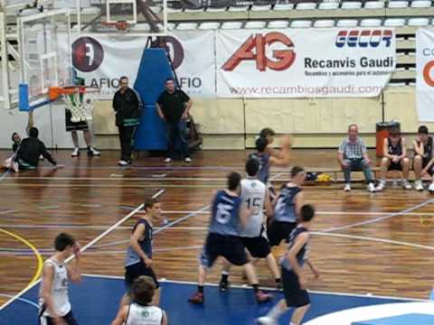GRANOLLERS  vs  AECAM.wmv