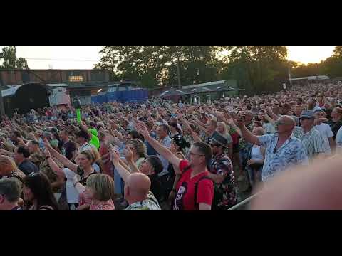 Ich hab dir den Mond gekauft  !!! Christian Steiffen  Live in Braunschweig am 21.05.2025