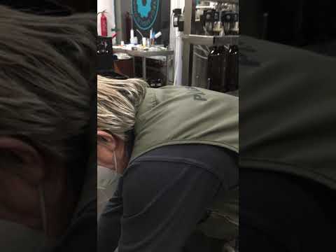 Hákův parní pivovar s r o plnění piva do PET láhví