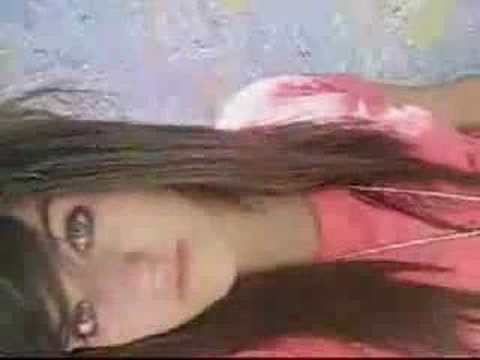 Chica EMO muy bella