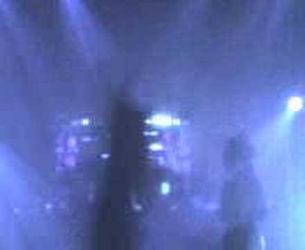 Tuomas Holopainen van nightwish headbanging @ lotto arena