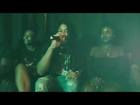 THE MIC🎤 @ le cercle lounge sxm - Simpletune WeFACELife & Sigma Defence 🇸🇽 "🪴🔥💨 smoke vibez 420 #1"