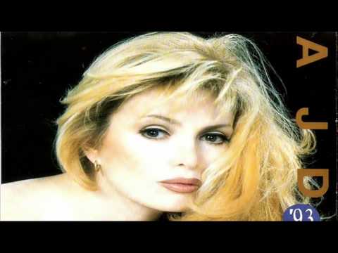 download lagu mp3 mp4 Bir Gün Olsun Gülmesem, download lagu Bir Gün Olsun Gülmesem gratis, unduh video klip Bir Gün Olsun Gülmesem