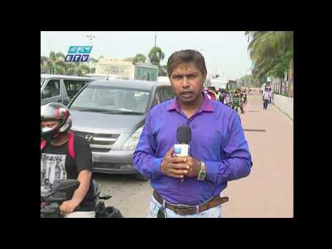 বঙ্গবন্ধু সম্মেলন কেন্দ্র থেকে লকডাউনের খবর জানাচ্ছেন সাইদুল ইসলাম