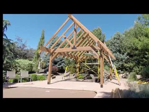 image-How do you build a palapa roof? 