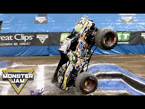 Monster Jam 2021 ニューアーク NJ ハイライト動画