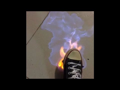 [FREE] Pop Punk x MGK x KennyHoopla Type Beat "Converse" (prod. GAXILLIC)