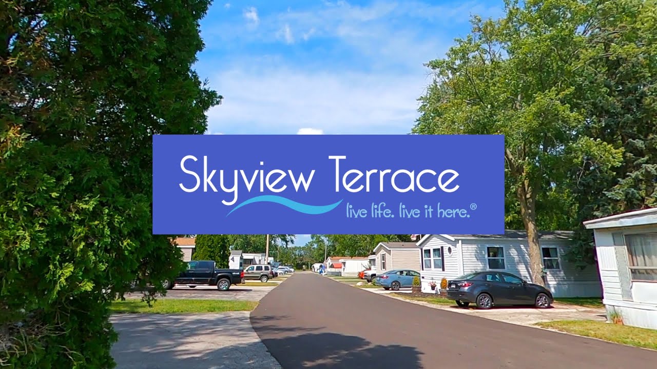 East Troy, WI: Skyview Terrace Manufactured Home Community
