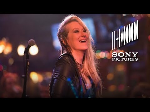 Ricki and the Flash (Featurette 'Here She Comes')