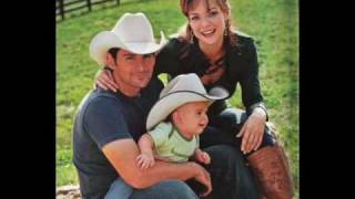 Brad Paisely and Kimberly Williams Paisely- All I ever needed