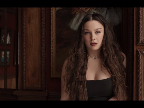 Олейник Марьяна/ « Squarciami pure il seno » / « Si, mi chiamano Mimi »