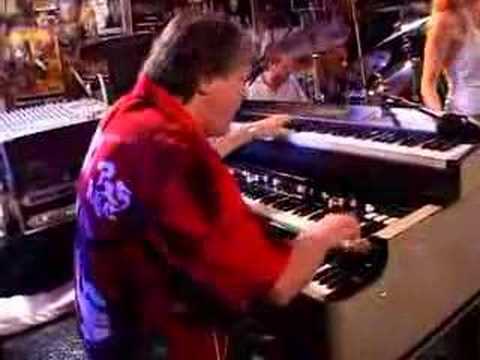 Brian Auger's Oblivion Express online metal music video by BRIAN AUGER