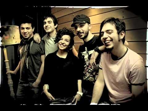 Model - Dağılmak İstiyorum (remix)