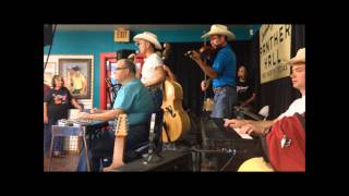 Jason Roberts Band: Everybody's Somebody in Luckenbach (LIVE, Chief Records)