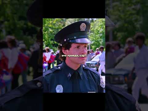 Наглый таксист хотел обмануть пассажира, но ничего не вышло 😁😁😁 #кино #фильм #фильмы #сериал