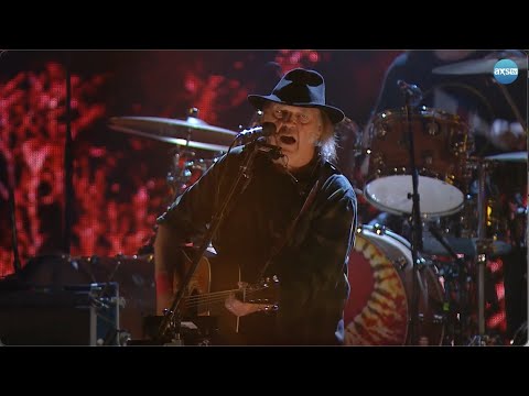 Neil Young's Incredible "Heart of Gold" Performance