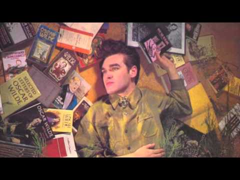 download lagu mp3 mp4 The Smiths Story, download lagu The Smiths Story gratis, unduh video klip The Smiths Story
