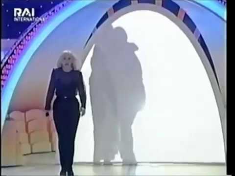 RAFFAELLA CARRA   CARRAMBA CHE FORTUNA OPENING 1999