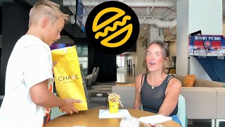 Why is no one talking about Chaos Burger, Detroit?! 🍔🍟