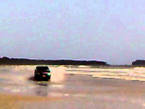 Innova drifting in beach by jabir pallimuku kollam