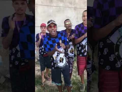MEDLEY MC CHEFIN AQUELE NEGUINHO PART MC BUTE 019