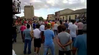 preview picture of video 'Primer Toro encajonado de Santiago del año 2011 de El Carpio (Valladolid)'