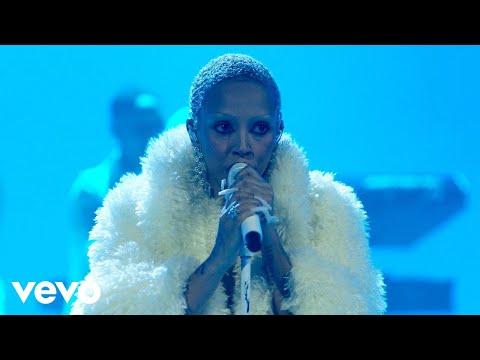 Doja Cat – Agora Hills in the Live Lounge