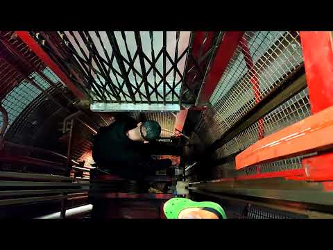 Lift shaft dangle and abseiling in a deep bunker