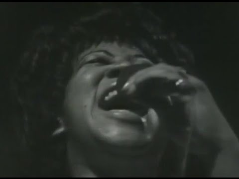 Aretha Franklin - Bridge Over Troubled Water - 3/5/1971 - Fillmore West (Official)