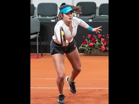 #Emma Raducanu: Getting Some Reps in Practice #shorts #practice #tennis #bestshorts #Australianopen