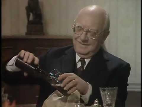 Arthur Lowe Cameo: Bill Brand (Thames Television 1976)